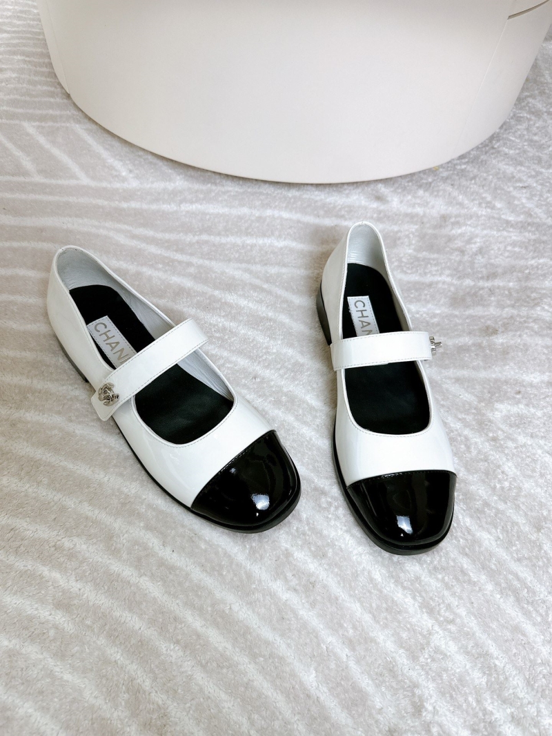 Chanel Flat Shoes